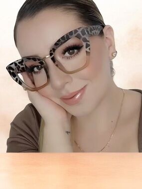 🔥🔥🆕Chic Large Frame Cat eye Anti-Blue light tan and leopard Glasses